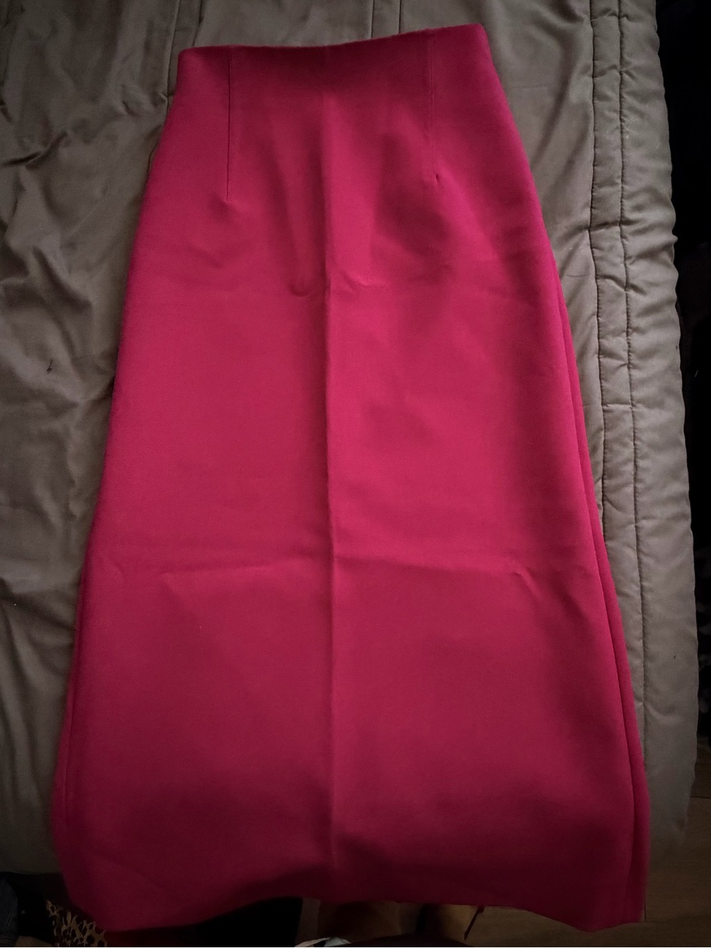 Women's High-Waist Fuchsia Midi Skirt